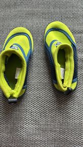 Swimming shoes