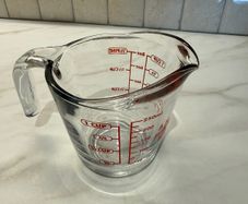 measuring cup