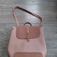 Salmon coloured shoulder bag