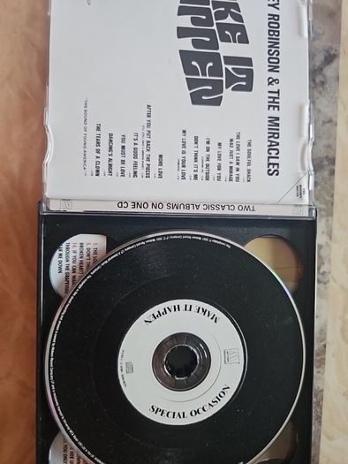 Smokey Robinson & The Miracles CD - Make It Happen