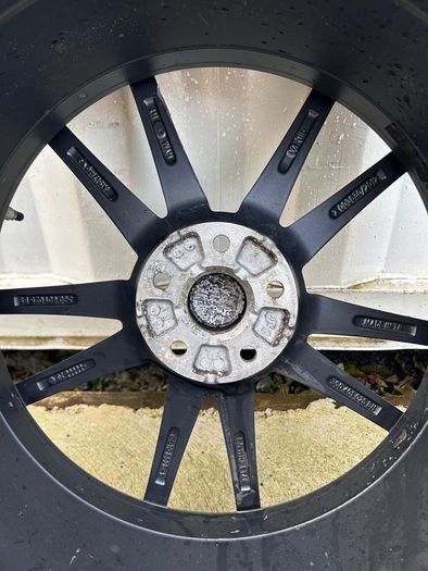 Genuine Volkswagen Pretoria 19" Single Alloy Wheel