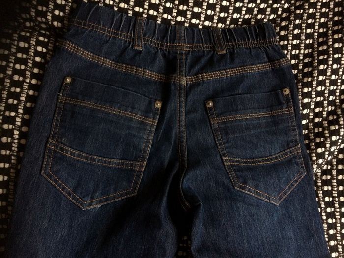 Boys jeans size 7 years