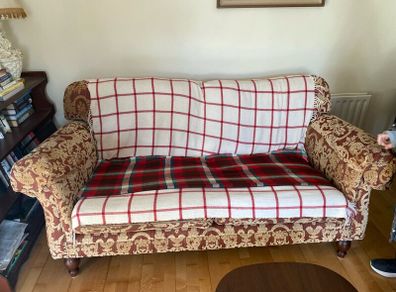 for sale 3 piece suite and one single Finline