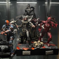 LPZZ 1/12 4 Figure Set. Batman Red Death Deathstroke Batman Who Laughs