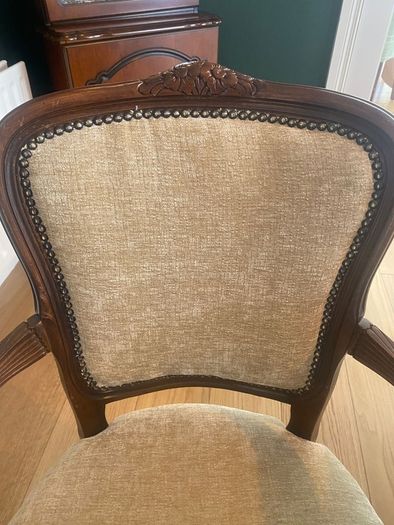 Mahogany Wood Dining Table & Chairs