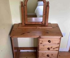 Solid Wooden Dressing Table With Matching Arched Mirror