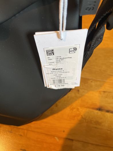 Rains: weekend bag (brand new with tags)
