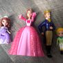 Sophia the 1st family figures dolls Image 2