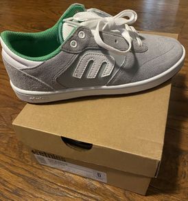 Etnies Skate Shoes