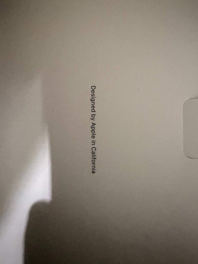 MacBook Pro 14 M5 16GB 1TB Space Black, 6 Cycles