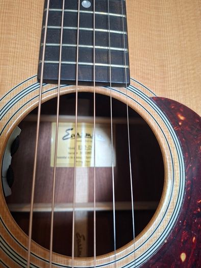 Eastman E1D Deluxe