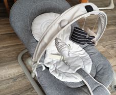Chicco baby bouncer
