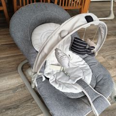 Chicco baby bouncer