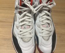 Jordan Jumpman Two Trey