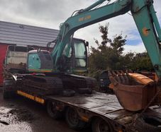 Kebelco sk135sr