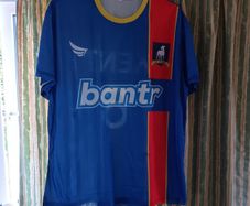 Ted Lasso Bundle - AFC Richmond Lightweight Jersey No. 6 Kent, Believe - Pin Badge & Keyring. Jersey Asian Size 4XL - Similar To 2XL/3XL- Width 63cm, Length 73cm.