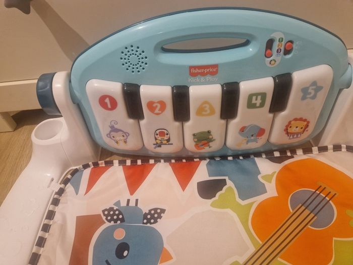 Fisher-Price Glow and Grow Kick & Play Piano Baby Gym Blue