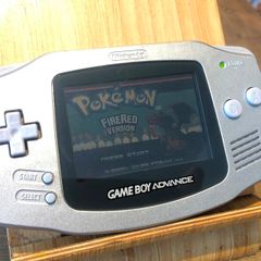 RETRO Heaven - Original Gameboy Advance, original Silver color #383