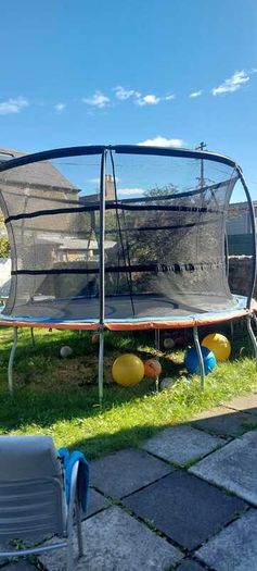 Trampoline