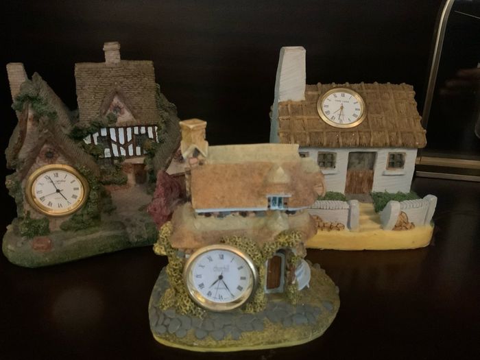 Figurine, hour, antique! For sale separately / If interested,  please write to me in a personal message!  Thank you, God bless you!