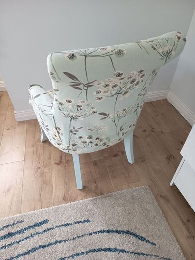 chair