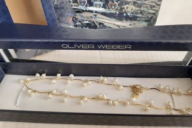 New designer pearl necklace