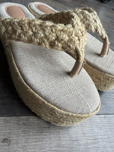 Hitzz natural jute platform flip flop sandals-handmade in Brazil. Size 39/6