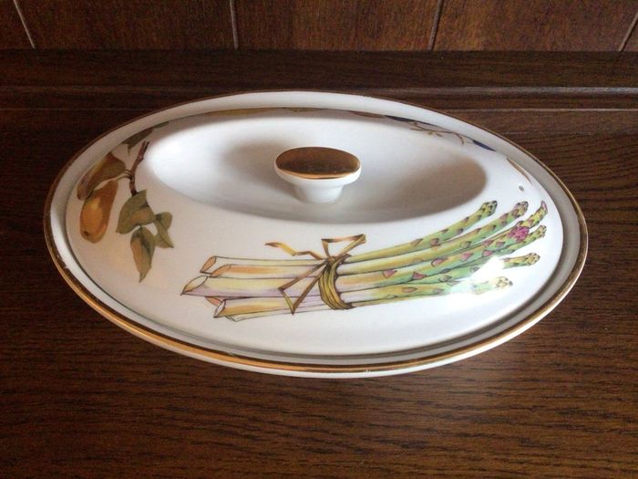 Royal Worcester Evesham pattern Small oven to Tableware lidded serving dish