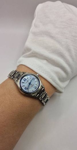 Casio Oceanus wristwatch