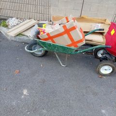 wheel barrow