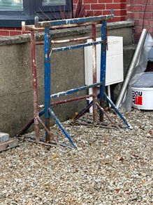 One tier scaffold plus planks