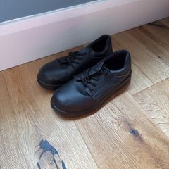 safety shoes