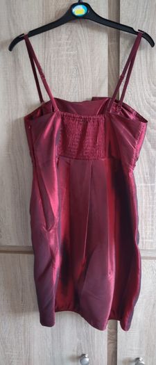 new  burgundy dress sizes s and m
