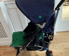 Maclaren Quest buggy incl rain cover and snoozieshade