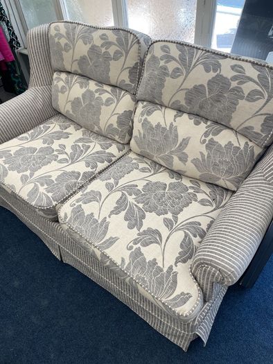 2 seater sofa bed