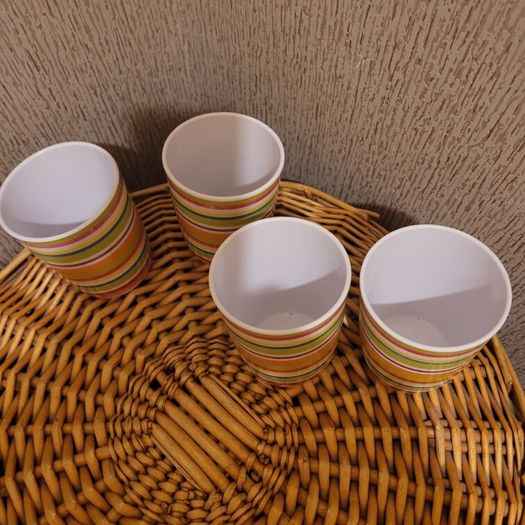 picnic plates
