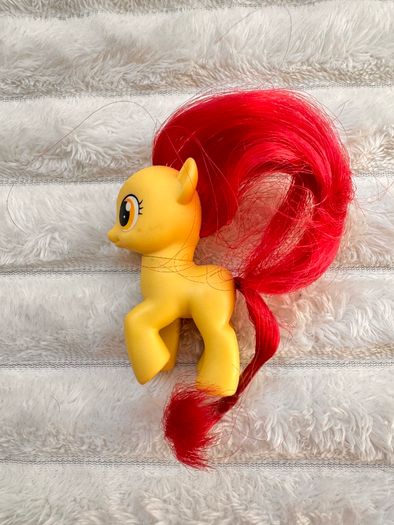 My Little Pony G4 Wedding Flower Fillies Apple Bloom approx. 7 cm. Used Please see photos