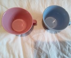 2 x hot chocolate cups