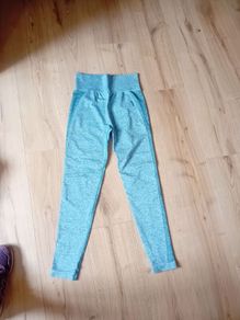 ladies leggins. Gym Shark size Medium x 2 pairs