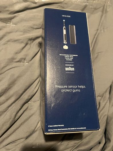 Oral b pro 1 braun electric toothbrush with travel case