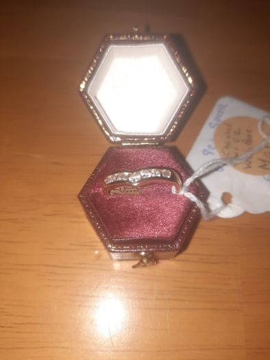 9 Carat Gold CZ Vintage Ring