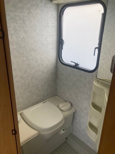 Caravan 2005 Adria Altea 502 DK | Perfect Lightweight Family 5-Berth (Fixed Bunks)