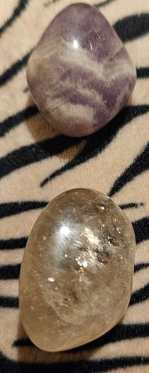 2 Polished Stones