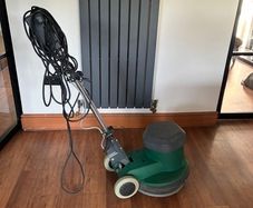Floor polisher