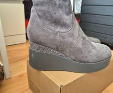 Ladies grey ankle boots