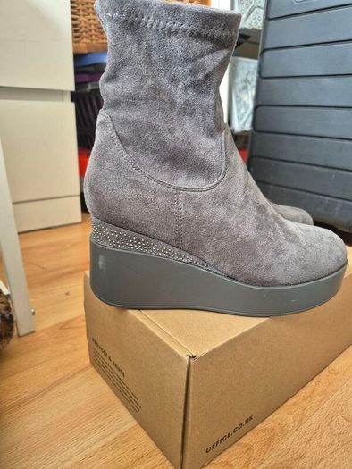 Ladies grey ankle boots