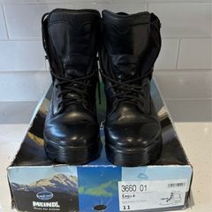 Meindl Eagle boots size UK11