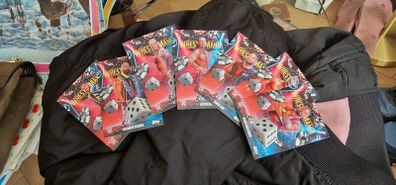 WWE WORLD 2025 Topps Wrestlemania 41 Exclusive Cards