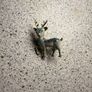 21 Vintage Brooches Image 6