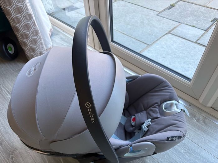 Cybex Cloud Z car seat